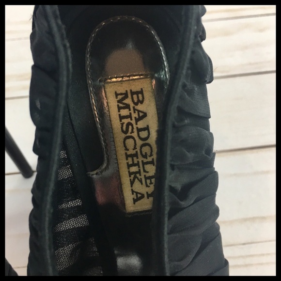 Badgley Mischka Dariene Open-Toe Pump Size 6M - Picture 5 of 8